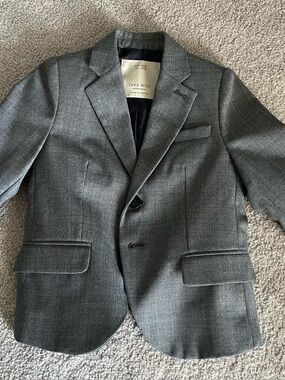 ZARA Boys Collection Gray Suit Set Size 3